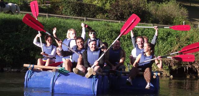 Floßfahrt aktiver Betriebsausflug Floßfahrt am Neckar - Grillen (BBQ) 1 Tag XXL