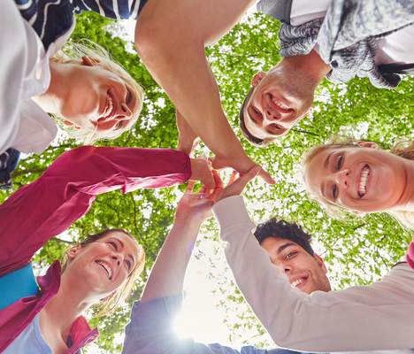 Motivation und Sinn: Ideen für Teambuildings die Engagement wecken Motivation & Sinn