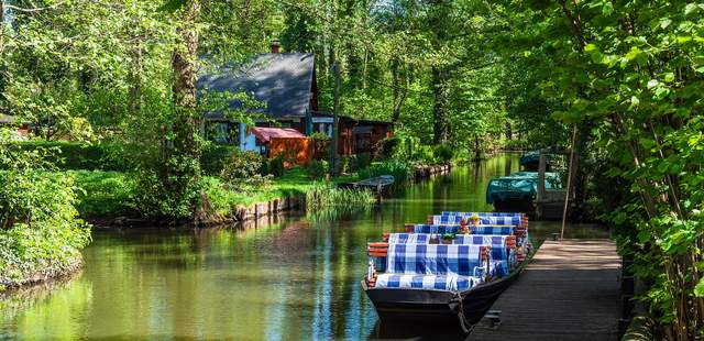 Kahnfahrt und Bogenschießen im Spreewald Kahnfahrt und Bogenschießen im Spreewald