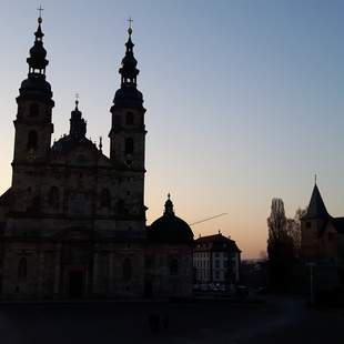 Fulda bei Nacht, Umriss Dom u. Michaelskirche Fulda bei Nacht, Umriss Dom u. Michaelskirche