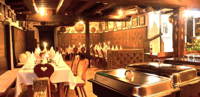 Gasthaus Almhof Gasthaus, Gasthaus Almhof, Abendessen Hütte, bayerisches Abendessen Almhof