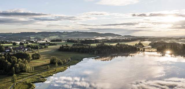 Luftansicht Hotel Fackelwanderung mit Übernachtung
