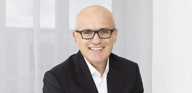 Prof. Dr. Leif Erik Wollenweber Prof. Dr. Leif Erik Wollenweber