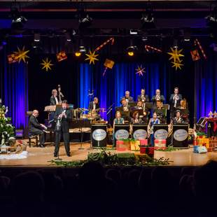 Blue Moon Orchestra A Swinging Christmas - Weihnachtsshow