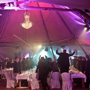 Weihnachtsfeier | KickOff-Event im Eventtipi Weihnachtsfeier | KickOff-Event im Eventtipi