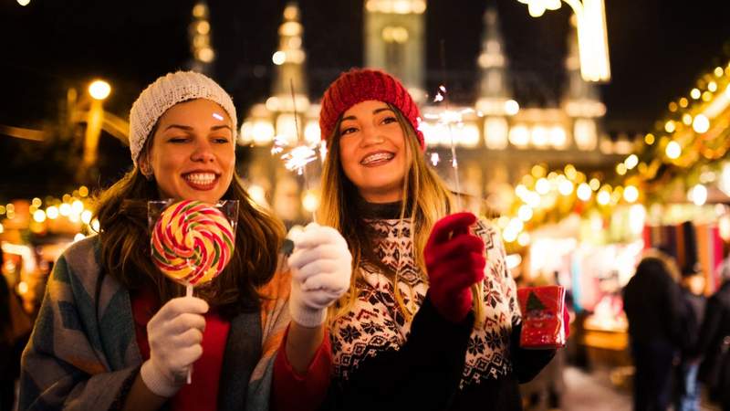 WeihnachtsSpaß, mit eigenem Hitsong