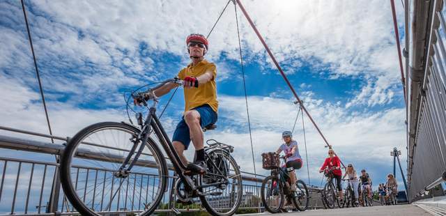 Holbeinsteg 2,5h Stadtführung in Frankfurt mit Rad/E-Bike