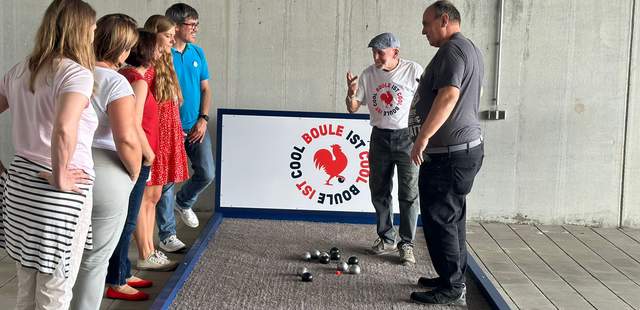 Mobile Boule Bahnen PopUp Boulebahnen für Ihr Teamevent