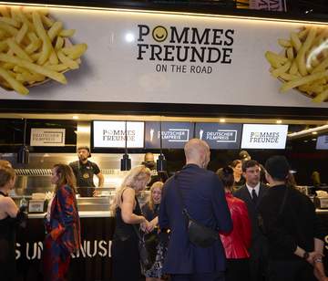 Pommes Freunde Foodtruck Pommes Freunde Foodtruck deutschlandweit buchen