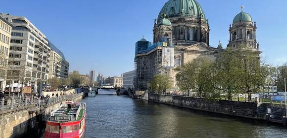 Berliner Dom und Spree