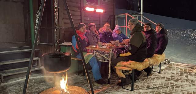Glühweinempfang mit Kesselglühwein Rodeln zur Weihnachtsfeier in Oberwiesenthal