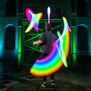 LED-Jonglage für Ihr Event LED-Jonglage für Ihr Event