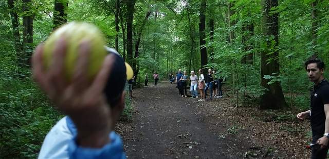Boßeln - der Friesensport in Berlin Boßeln - der Friesensport in Berlin