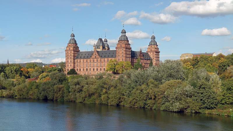 Follow the tablet - Aschaffenburg