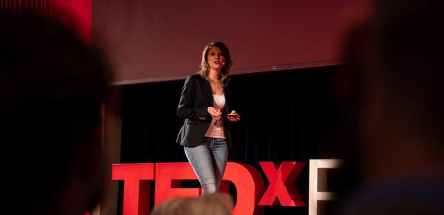 TEDx Freiburg Vortrag "Der Language IQ"