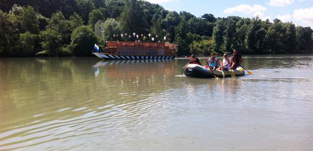 Schlauchboottour in Niederbayern Schlauchboottour in Niederbayern