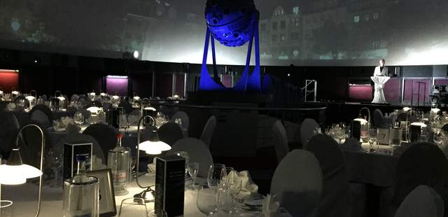 Spektakuläre Show im Zeiss Planetarium Jena Firmen-Event Jena