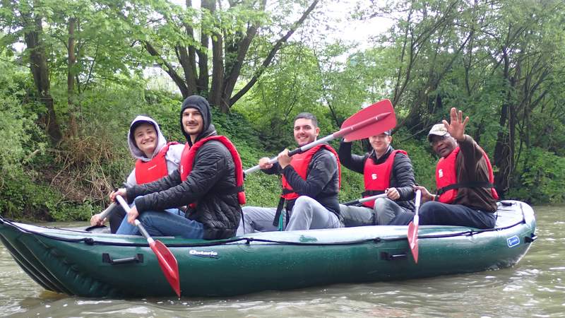 Kanufahren auf dem Neckar mit Einkehr